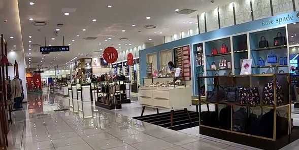 Covid-19 khiến hàng chục ngàn doanh nghiệp rút khỏi thị trường