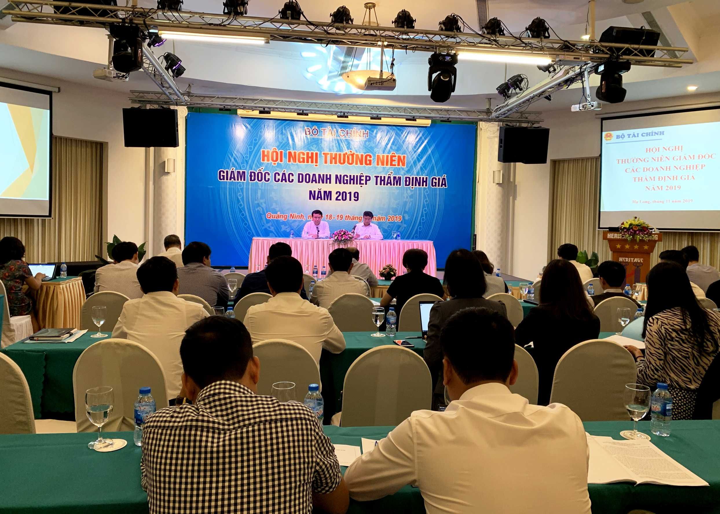 Hội nghị các giám đốc doanh nghiệp thẩm định giá