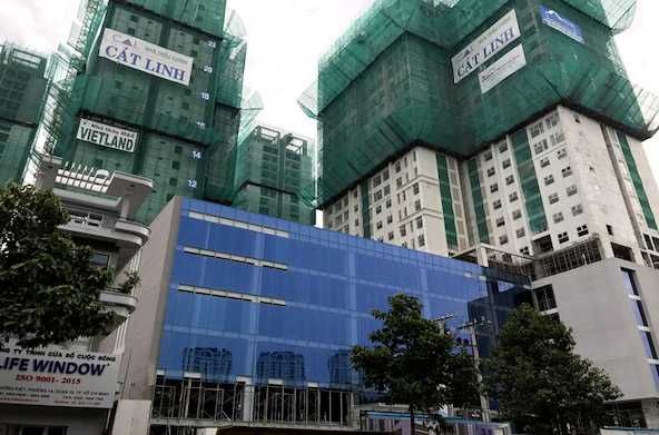 Không thể bỏ bảo lãnh bán nhà "trên giấy"