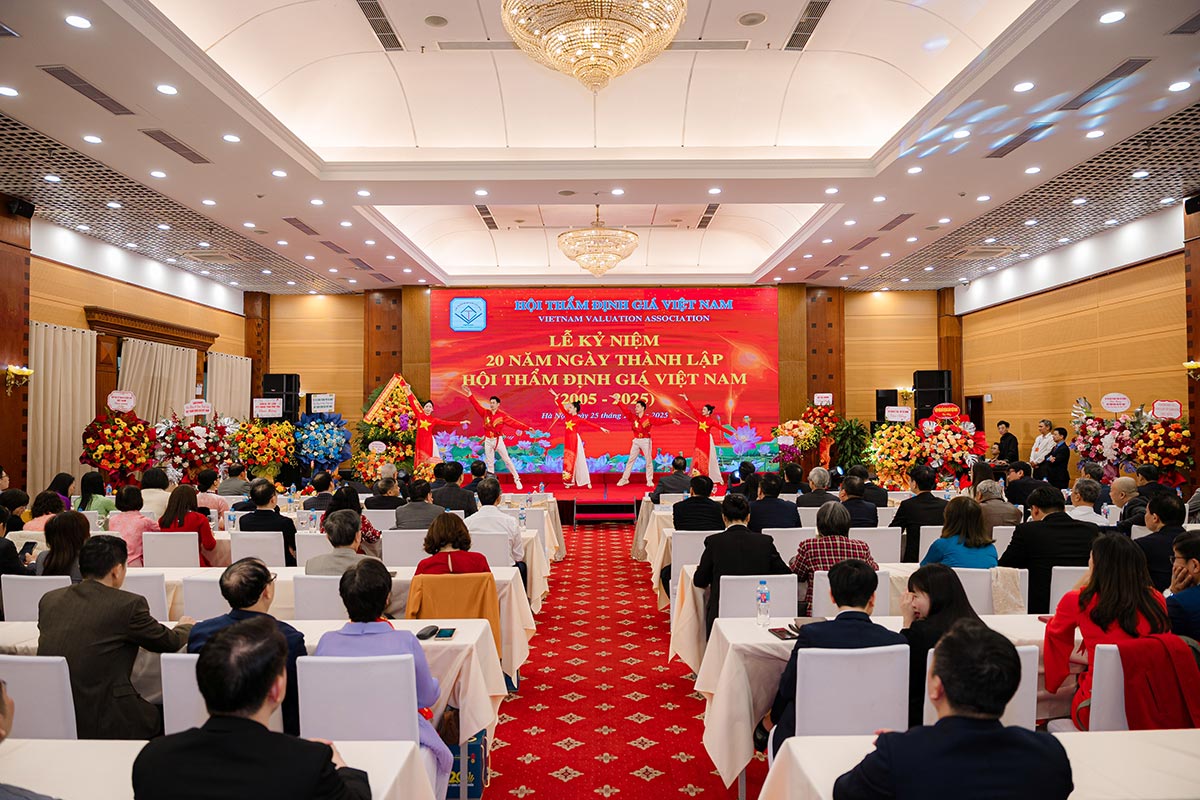 kỷ niệm 20 năm thành lập Hội thẩm định giá Việt Nam